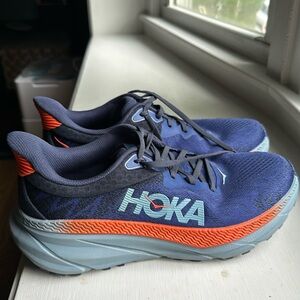 Hoka Challenger ATR 7 shoes